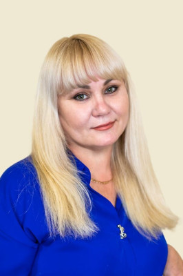 Воспитатель высшей категории Карцева Елена Васильевна Воспитатель высшей категории Карцева Елена Васильевна
