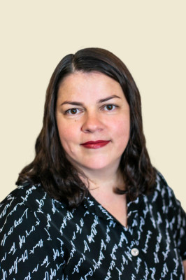 Воспитатель высшей категории Енекова Ольга Анатольевна Воспитатель высшей категории Енекова Ольга Анатольевна