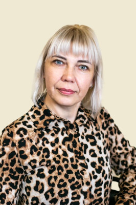Воспитатель высшей категории Тихонова Наталья Валерьевна Воспитатель высшей категории Тихонова Наталья Валерьевна