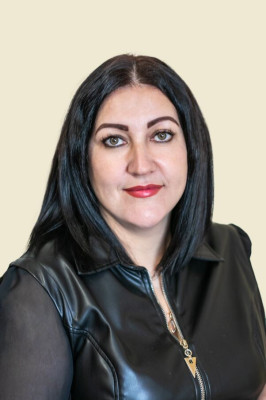 Инструктор по физическому воспитанию Усова Ирина Валерьевна Инструктор по физическому воспитанию Усова Ирина Валерьевна